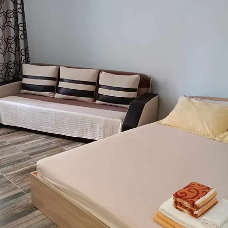 триo апарт Apartment